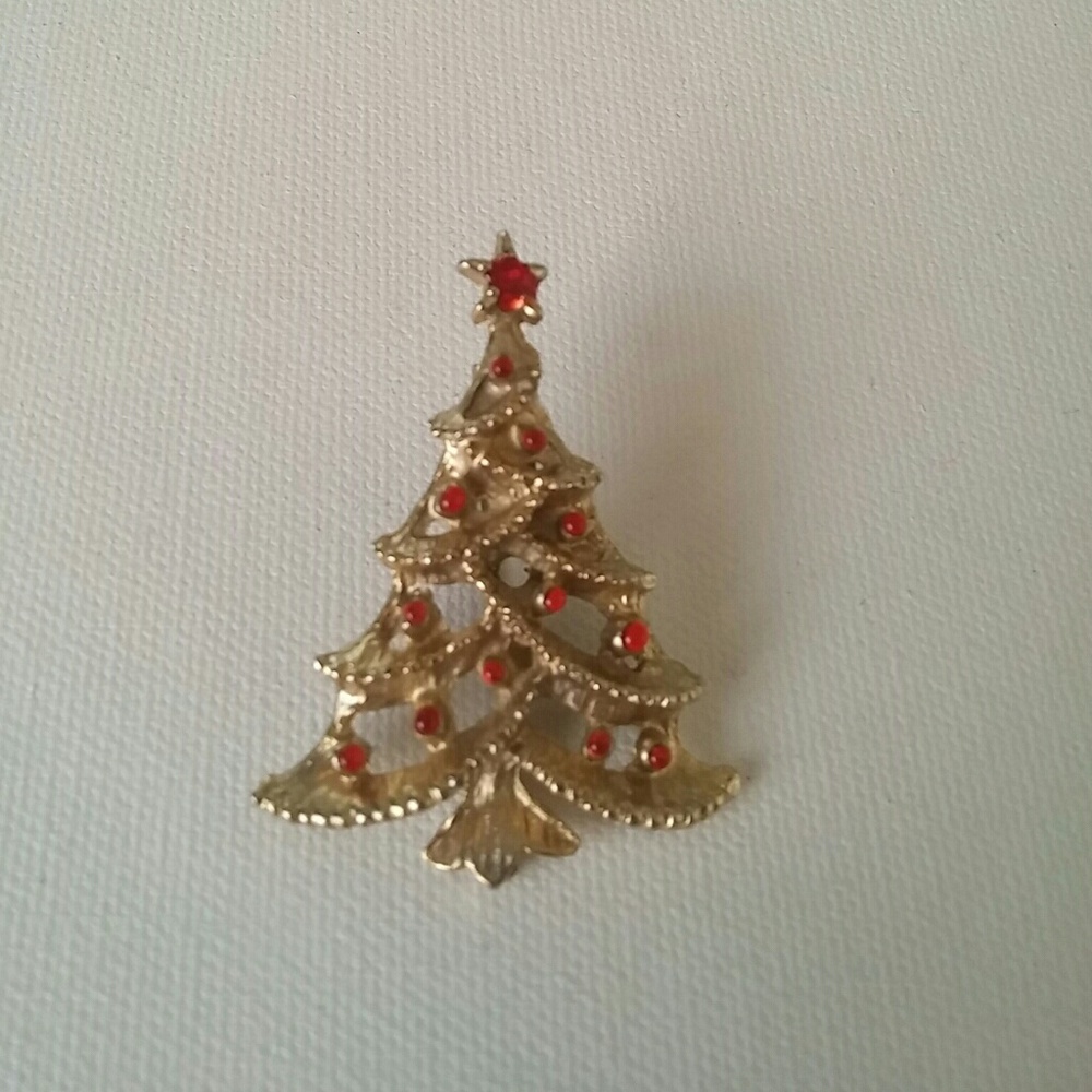 Vintage Christmas tree brooch